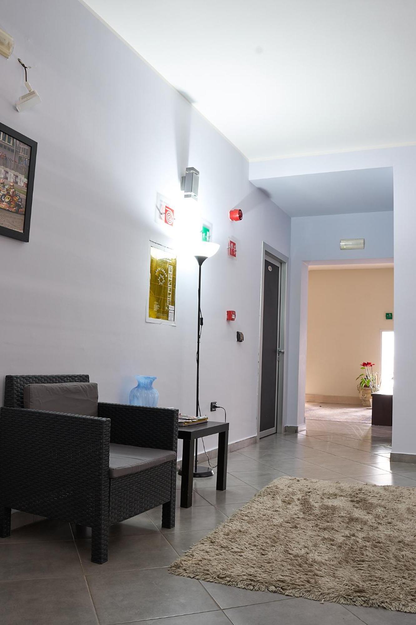 Hotel Saturday Palma Campania Εξωτερικό φωτογραφία